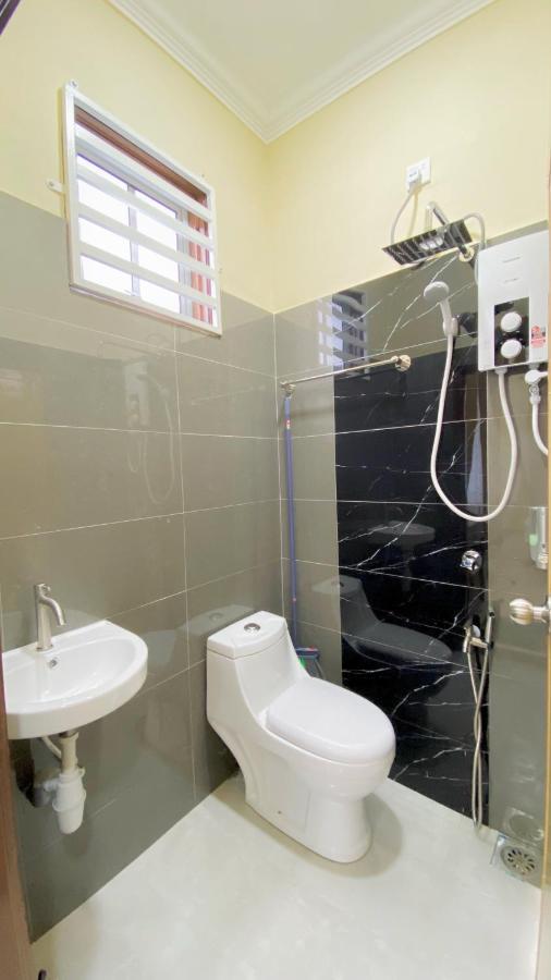 Nazza Homestay Besut With Swimming Pool Kampung Raja Eksteriør bilde